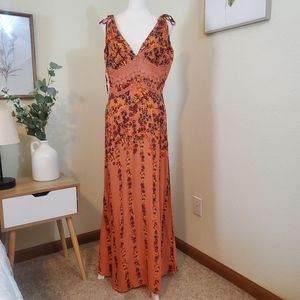 INTIMATELY FREE PEOPLE boho floral maxi dress! Size Large!